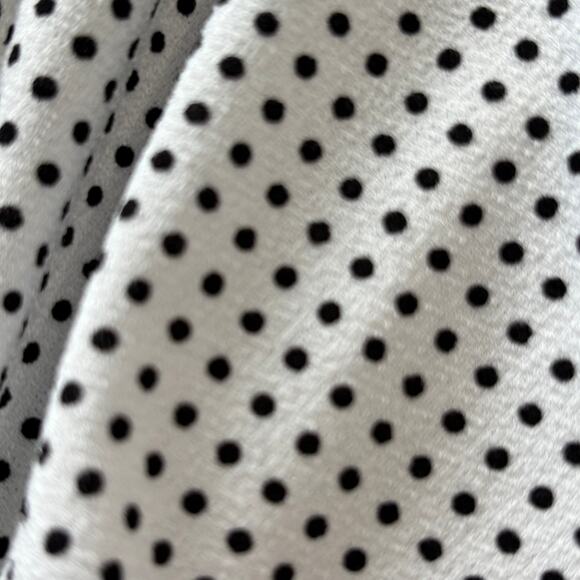 Adrianna Papell Wms XL White Black Dot Sleeveless Button Up Tie Front Blouse - Picture 6 of 10